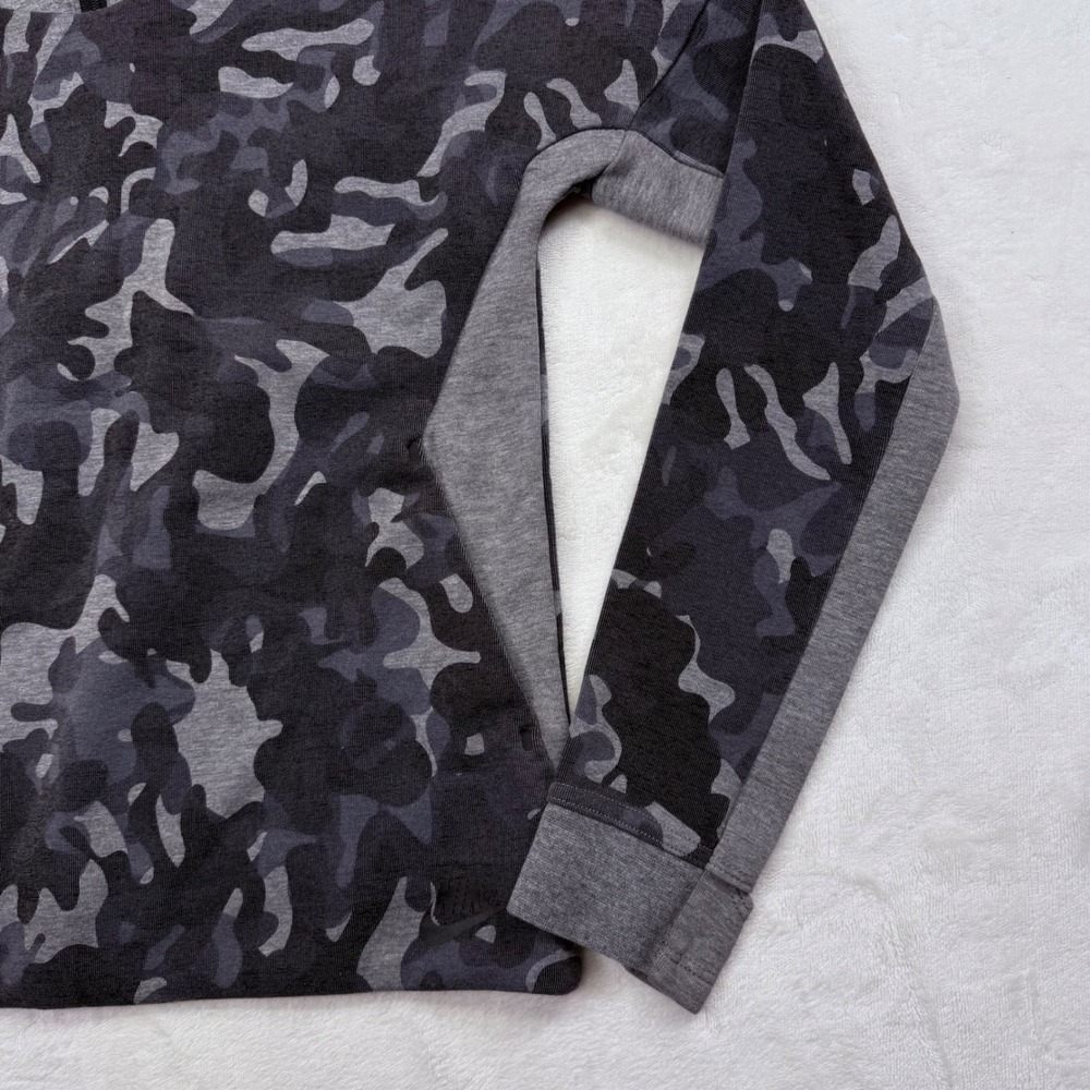 Nike Sportswear Tech Fleece Camo Sweatshirt Womens XS Grey Rear Zip Pullover - Picture 4 of 16
